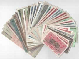 45db-os vegyes korona, pengő és forint bankjegy tétel, közte 1945. 1.000.000P &quot;Csili 1975. április 17-30...Dr. Bázlik László György gyűjteményéből&quot; felülbélyegzéssel T:vegyes