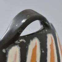 Gorka Lívia (1925-2011): Kaspó. Jelzéssel, minimális kopottsággal, m: 14 cm