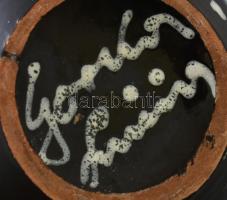 Gorka Lívia (1925-2011): Kaspó. Jelzéssel, minimális kopottsággal, m: 14 cm