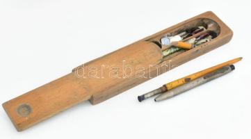 Antik tolltartó, tartalommal, hozzá antik íróeszközök