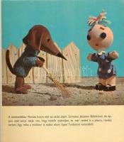 Bálint Ágnes Lévai Sándor: A Futrinka utca lakói. Bp., 1966. Móra. Kis kopással a sarkokon Kihajthat...