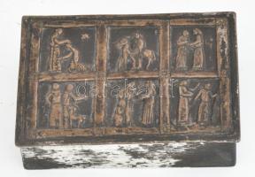 Tevan Margit (1901-1978): Iparművész fém doboz, plasztikus figurális díszítéssel. Réz, jelzett, kopá...