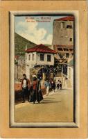 Mostar, Auf der Römerbrücke / bridge, Bosnian folklore