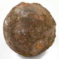 cca 1600 Török kori ágyúgolyó. öntöttvas 8 cm