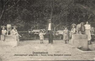 Dombhátfürdő medicinal fountain owned by György Hozsda