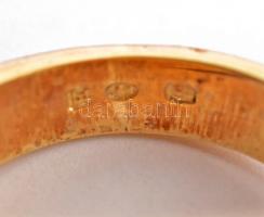 14k arany (Au) gyűrű az Erzsébet híd sziluettjével, karneol köves berakással. 1963 Az új Erzsébet hí...