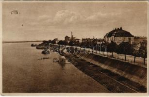 1931 Zenta, Senta; Tisza részlet, hajók. Fekete Sándor kiadása / Tisa riverside, ships