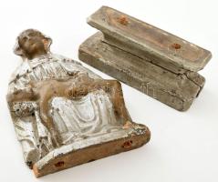 cca 1900 Antik asztali kegytárgy szobor, faragott és festett fa, sérült, m: 29 cm