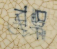 Antik kínai porcelán pipázó edény, réz verettel, hiánnyal, jelzéssel, kopással, m: 8 cm