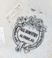 cca 1850 August Nowotny Altrohlau máza alatti kobalt festéses virágmintás mélytányér, jelzéssel, kis...