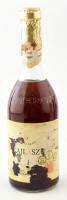 cca 1960-1980 Tokaji aszú, 3 puttonyos, bontatlan palack (címkéje sérült), 0,5 l