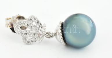 Arany (Au) 14K fülbevalópár 34 db gyémánttal és Tahiti gyönggyel, jelzett, h: 2,5 cm, bruttó: 4,85 g