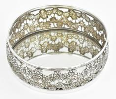 Ezüst(Ag) áttört árvácskamintás kínáló aljában kivehető tükör betéttel, jelzett, d: 11 cm, nettó: 53,6 g