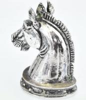Ezüst(Ag) plasztikus lófej, masszív levélnehezék, m: 6 cm, 104,7 g