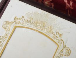 cca 1900 Díszes fotóalbum, tükörrel, fa állvánnyal, restaurált, album: 27×22 cm, állvány: 44×28 cm