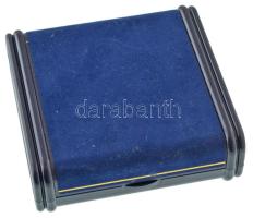 Kósa István (1953-) 2000. "Európa Közepén 1100 éve" nagyméretű jelzett Ag emlékérem díszto...