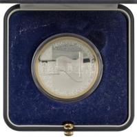 2006. 5000Ft Ag "Az 1956-os forradalom 50. évfordulója" dísztokban, tanúsítvánnyal T:PP ki...