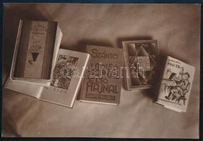 Katkó István: Könyvborítók reklámfotója, 2 db, 8×11 és 18×24 cm