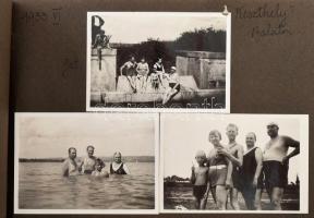 2 db fotóalbum érdekes képekkel: strandolás, nyaralás, autó, karácsony, lakásbelső, stb