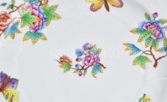 Herendi Viktória mintás süteményes készlet, kézzel festett, jelzett, egyik tálon kopásnyommal, d: 19...