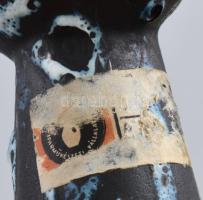 Illésné Luria Vilma: Madár. Jelzés nélkül, kopott iparművészeti etikettel, hibátlan, m: 20 cm