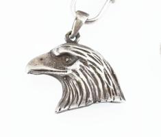 Ezüst (Ag) óralánc sasfejes medállal, jelzett, össz. 18,7 g, h: 22 cm