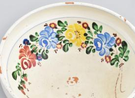 Gyöngyös, 19. sz. első fele, Formás tál, kopással, d: 31,5 cm, m: 13 cm