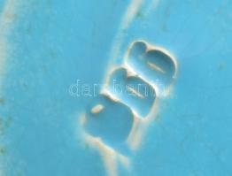 4 darab szecessziós mázas fajansz tányér, növényi mintákkal díszítve, kopással, d: 18 cm