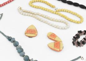 Bizsu ékszer tétel, közte érdekes darabokkal