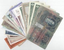 18db-os, nagyrészt külföldi bankjegy tétel, közte Észtország, Madagaszkár, Amerikai Egyesült Államok...