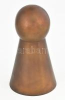 Deim Pál (1932-2016): Alak. Patinázott bronz, Jelzés nélkül. d: 18,5 cm