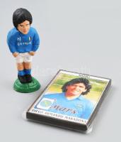 Nápoly, cca 1984-1991, korabeli festett kerámia Maradona szobor m: 7,5 cm + hűtőmágnes