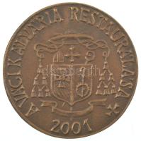 Horváth Tibor (1958-) 2001. "A Váci Kálvária restaurálása" bronz emlékérem tanúsítvánnyal, dísztokban (70mm) T:UNC