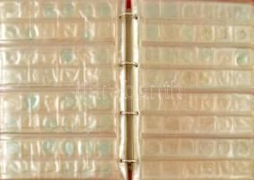 Használt állapotú műbőr album műanyag berakólapokkal