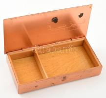 Budapest réz domborműves fém dobozka, fa betéttel 17x9 cm