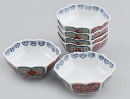 6 darab japán szusi szószos tálka, egyiken pattanással, masszába nyomott jelzéssel, d: 8 cm