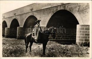 1942 Hortobágy, Csikós a nagy hídnál (Kilenclyukú híd) + "A Magyar Bőripari Vegyészek Egyesületének Debreceni Vándorgyűlése 1942. május 14-17."