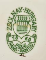 Zsolnay virág mintás ékszeres dobozka. Kézzel festett, jelzett, minimális kopással 8x8 cm