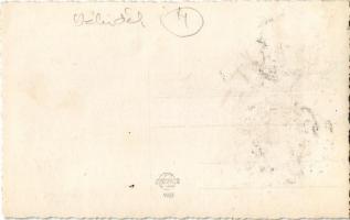 Bács, Bac; várrom / castle ruins. photo (gyűrődés / crease)