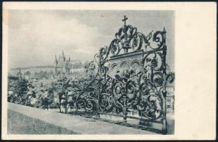 1949 A Ferencvárosi Tornaclub győztes csapat tagjainak aláírása képeslapon a Sparta Praha elleni (9:...