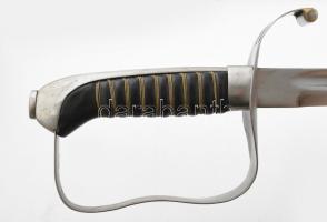 1861M gyalogostiszti szablya. Jelzett, fém hüvellyel, jó állapotban, h: 100 cm