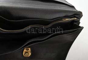 Bőr aktatáska jó állapotban 40x30 cm