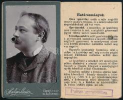 1907 Gróh István (1867-1936) iparművész, művészettörténész, az Országos Magyar Királyi Iparművészeti Iskola (ma: Moholy-Nagy Művészeti Egyetem) tanára, későbbi rektora (1927-1925) fényképes félárú vasúti igazolványa, Cs. Kir. Szab. Déli Vaspálya-Társaság, rajta Gróh István sajátkezű aláírásával.