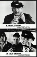 cca 1976 ,,A taxi utasai" című szovjet film jelenetei és szereplői, 13 db vintage produkciós filmfotó ezüst zselatinos fotópapíron, a használatból eredő (esetleges) kisebb hibákkal, 18x24 cm