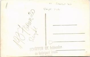 1937 Budapest VII. Erzsébet körút, Royal szálloda, belső vendégekkel. Schäffer Gy. photo