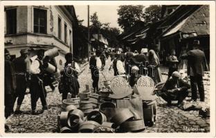 Sarajevo, Na trgu / Marktszene / Piac, folklór / market, Bosnian folklore (EK)