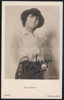 cca 1920 Pola Negri (1987-1987) lengyel színésznő aláírt fotólapja / Autograph signed photocard