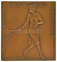 Beck Ötvös Fülöp (1873-1945) 1930. Magyar Országos Lawn-Tennis Szövetség egyoldalas, bronz tenisz sport plakett (63x60mm) T:XF / Hungary 1930. Magyar Országos Lawn-Tennis Szövetség one-sided bronze tennis sports plaque (63x60mm) C:XF