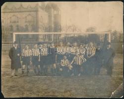 cca 1910-1955 Kőszegi György (1888-1955) labdarúgó, labdarúgó edző fotó hagyatéka, sok családi fotó,...