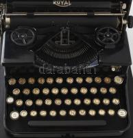 cca 1940 Royal írógép, magyar nyelvű billentyűzettel, működőképes, tartójában
